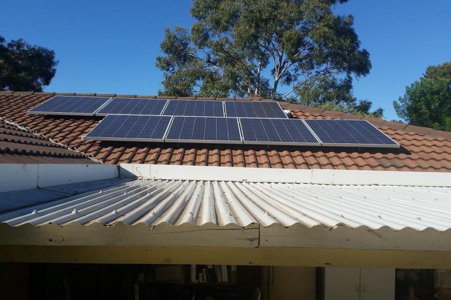 Huishoudens kiezen voor verduurzaming omdat ze op hun energierekening wilden besparen. Zonnepanelen en isolatie waren de populairste toepassingen blijkt uit onderzoek.